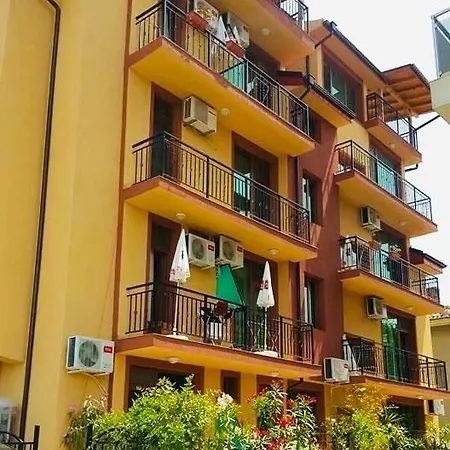 Yana Casa de hóspedes *