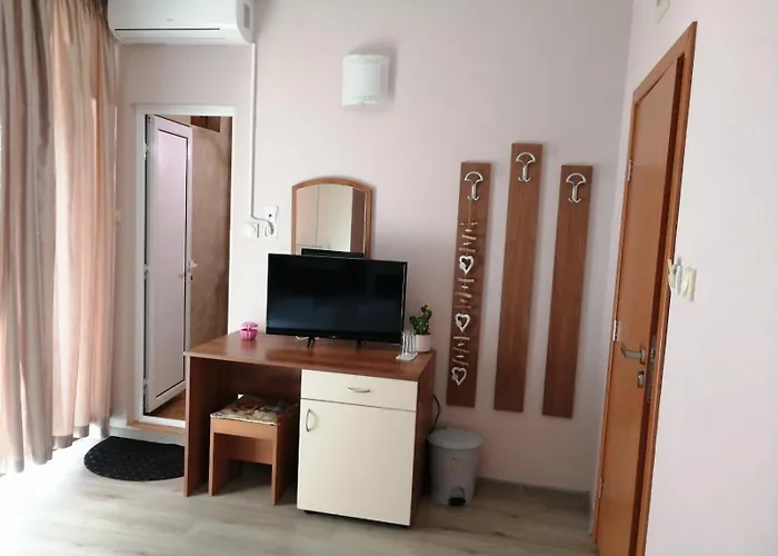 Yana Casa de hóspedes Kiten (Burgas)